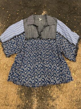 Ivy Jane Boho Patchwork Peasant Top in Navy & Gray | s/m
